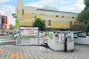 都内某スポーツクラブ駐車場